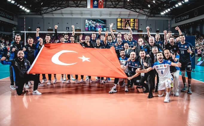 Halkbank'ın yarı finalde Sicoma Monini ile karşılaşacak